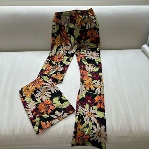 Stretchy flare pant legging